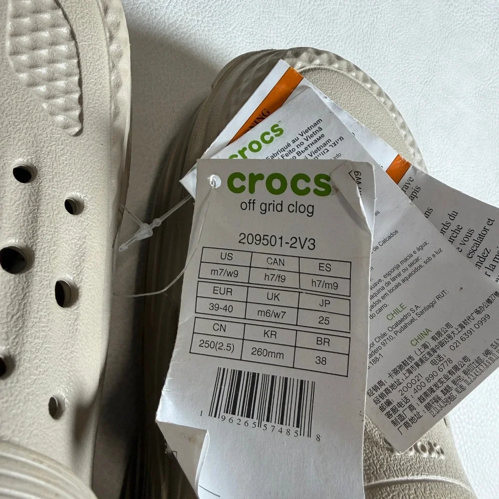 NEW Crocs Off Grid Clog Mens 7 Womens 9 Slip On Sandal 209501-2V3 Tan